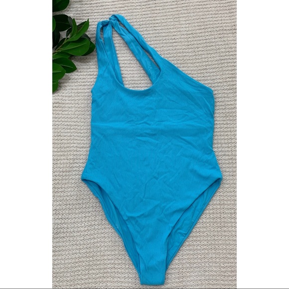 L*Space Ribbed Phoebe One Piece Swimsuit - Picture 4 of 7